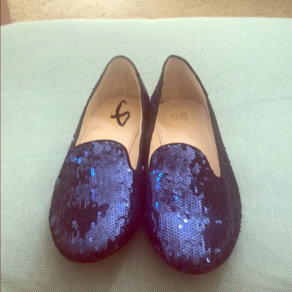 Sequin navy blue flats